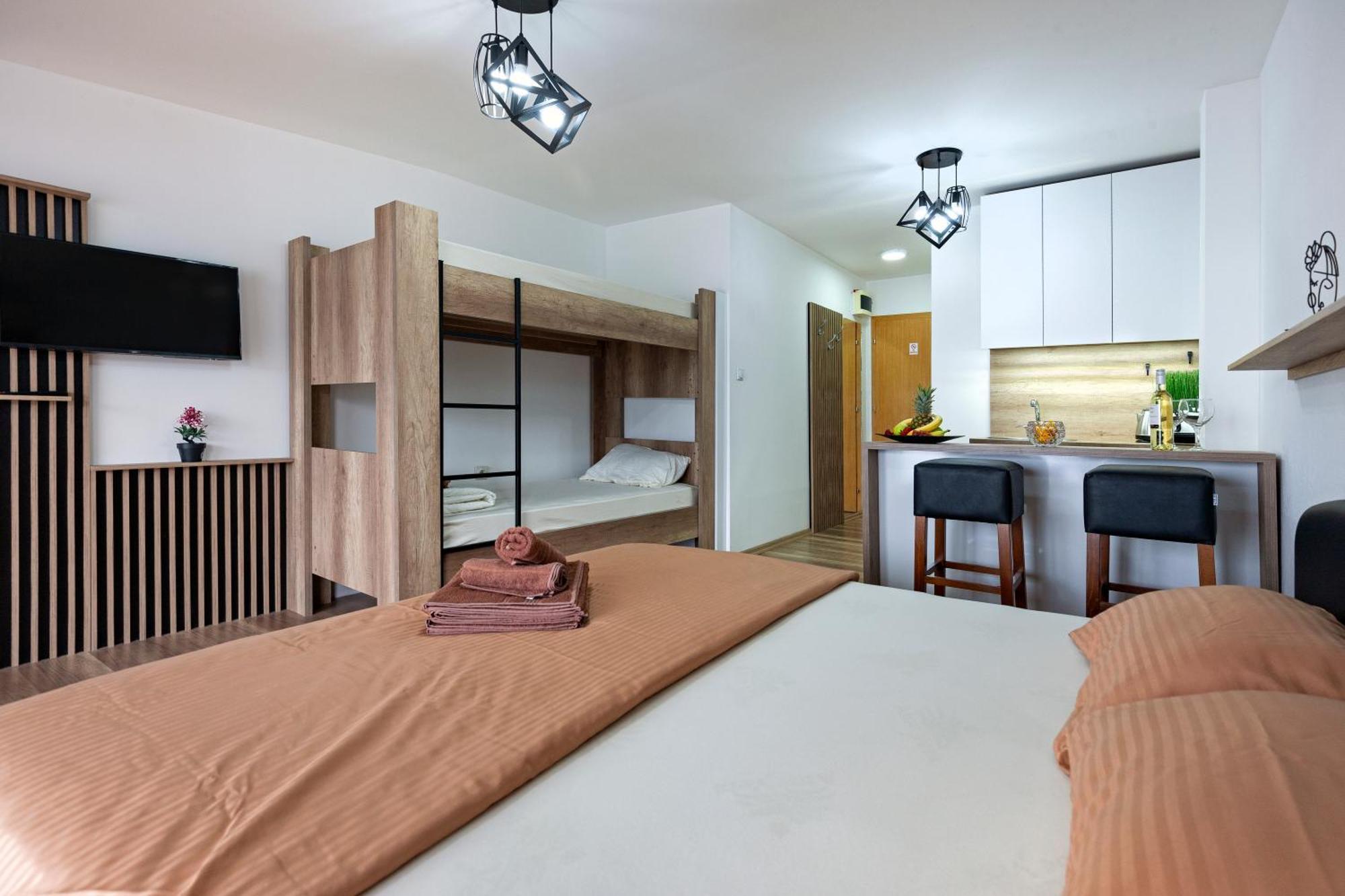 Pearl'S Apartments Ohrid Esterno foto