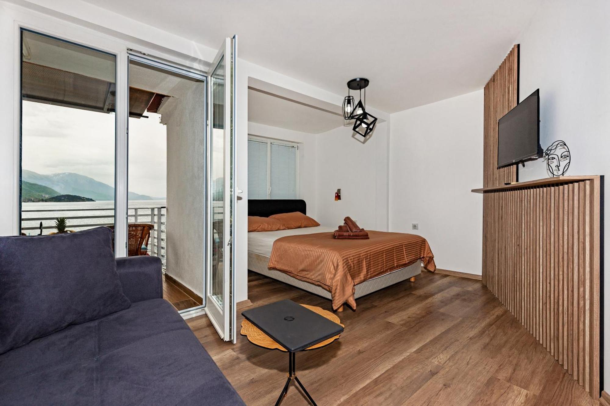 Pearl'S Apartments Ohrid Esterno foto